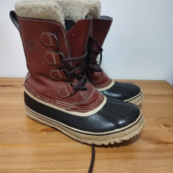 Sorel Red and Black Winter Boots - Picture 4 of 11